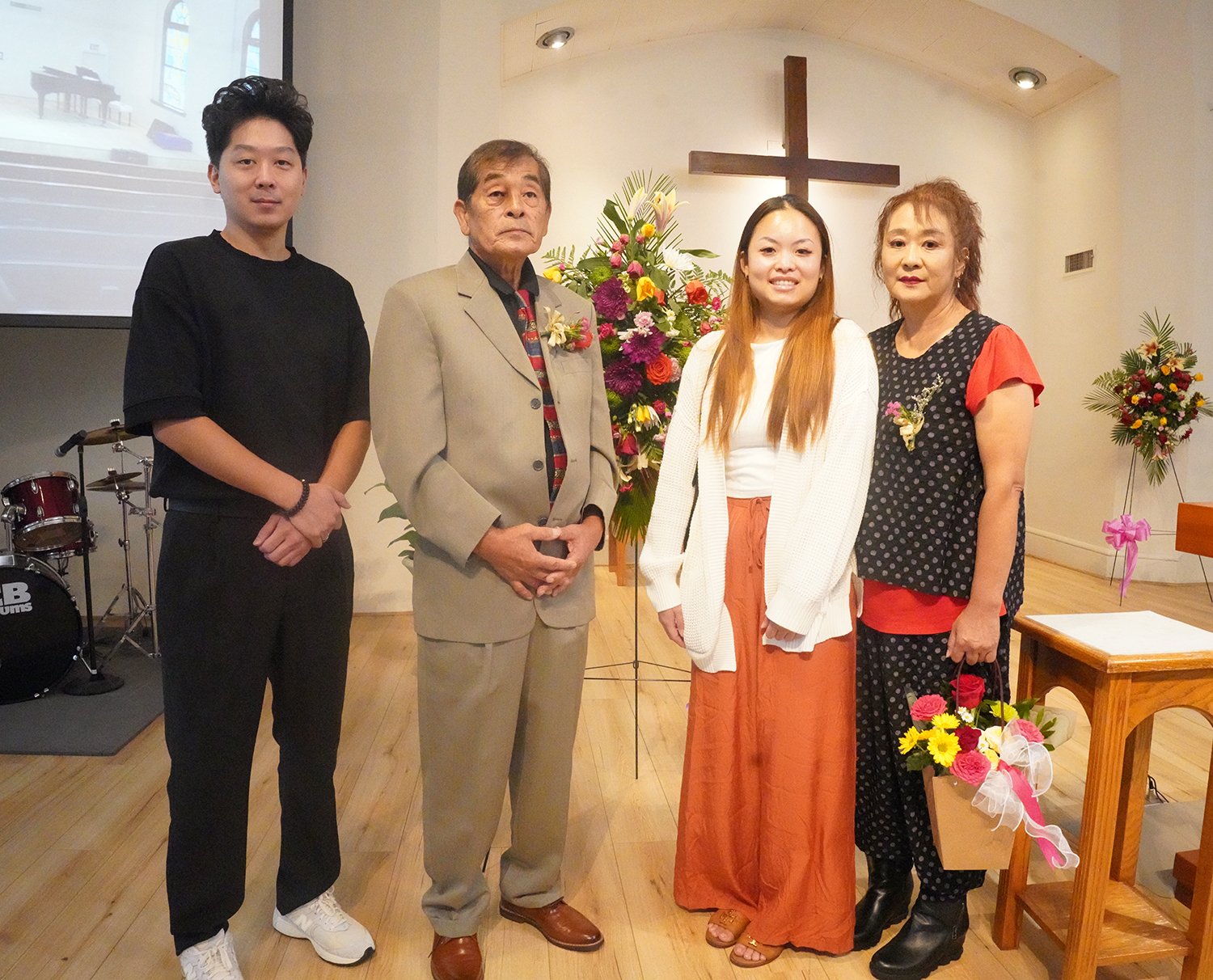 2026년 5월 31일 48주년 창립 기념예배및 장로(김미원,김영출,이지원),집사(김금순, 김영숙, 김재순, 윤선화, 이정웅) 임직식