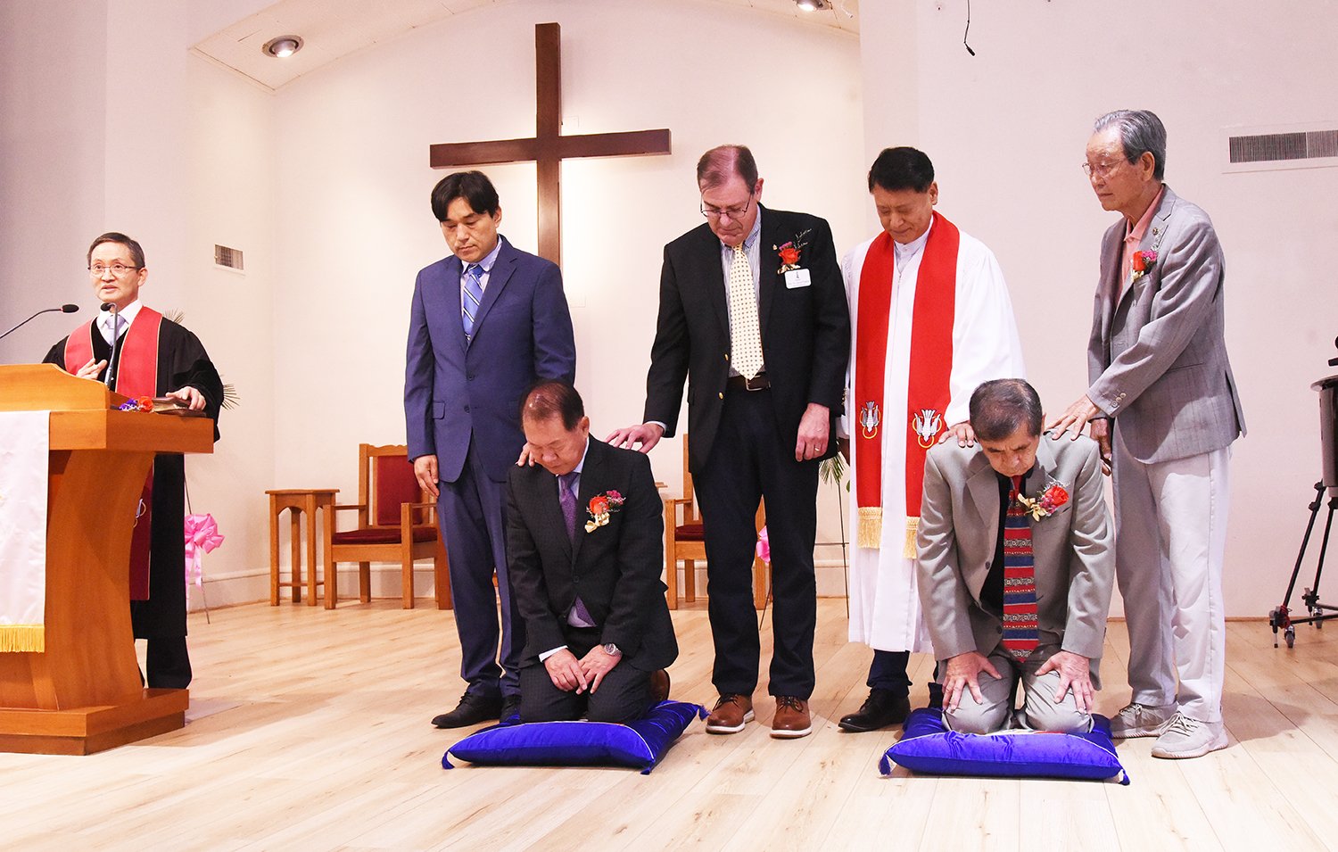 2026년 5월 31일 48주년 창립 기념예배및 장로 (김미원,김영출,이지원),집사 (김금순, 김영숙, 김재순, 윤선화, 이정웅) 임직식